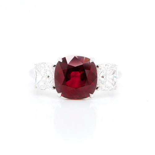  4.29 cts Ruby with Diamond Ring (ENQUIRE)